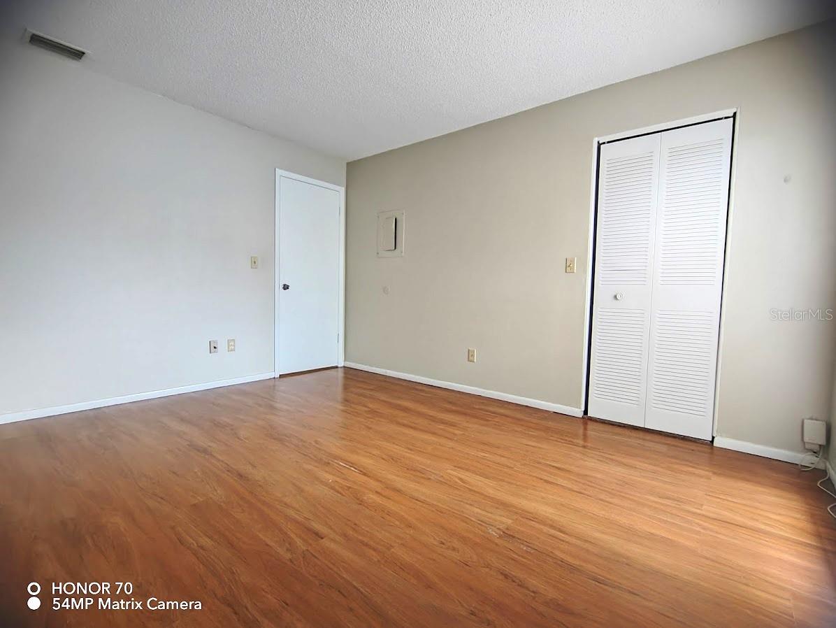 9TH STREET VILLAS A CONDOMINIU - Residential Lease