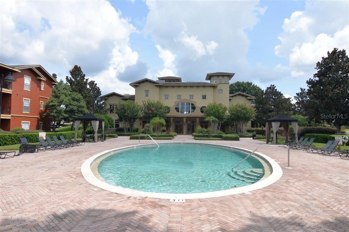 NOTTING HILL A CONDO - Residential