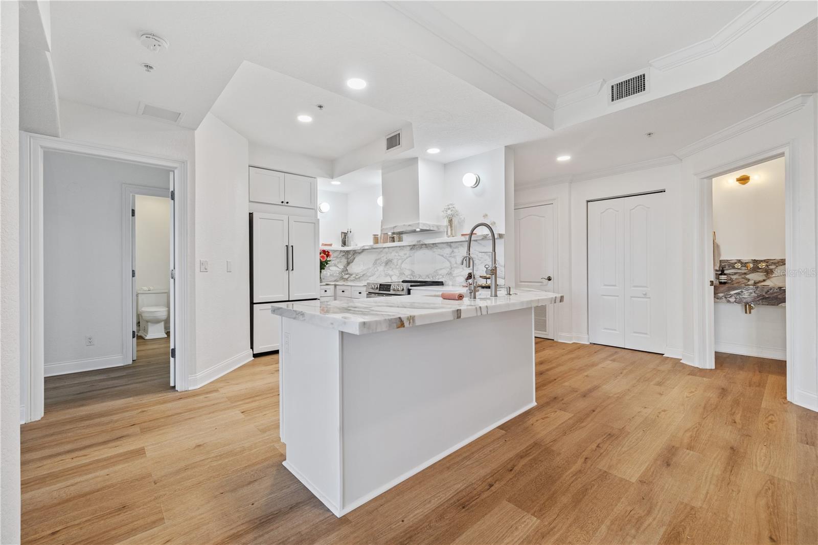 ORION BLDG CONDO THE - Residential