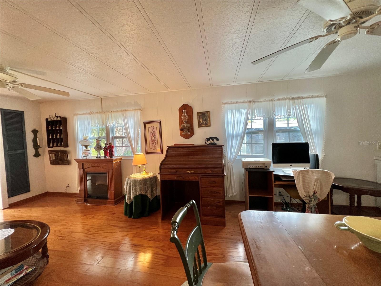 HAWTHORNE AT LEESBURG A COOP - Residential