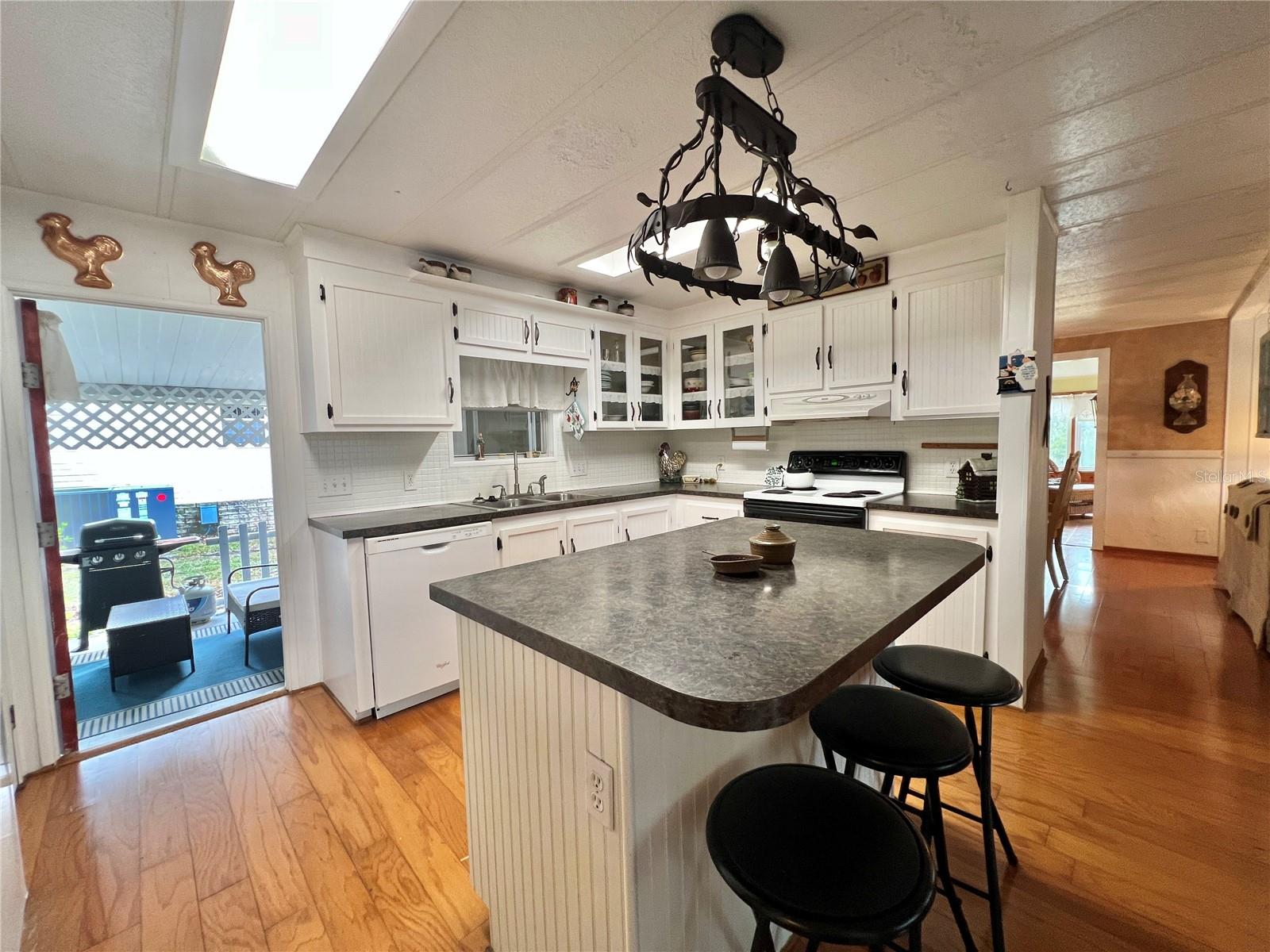 HAWTHORNE AT LEESBURG A COOP - Residential