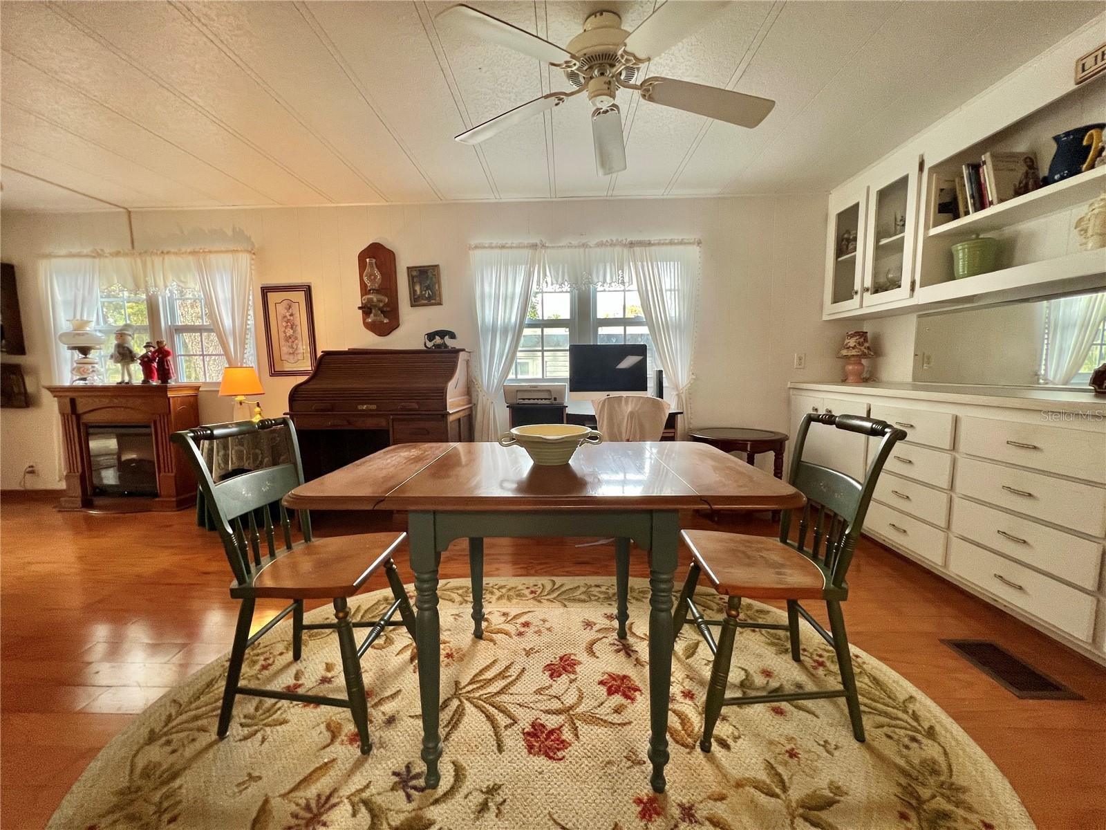 HAWTHORNE AT LEESBURG A COOP - Residential