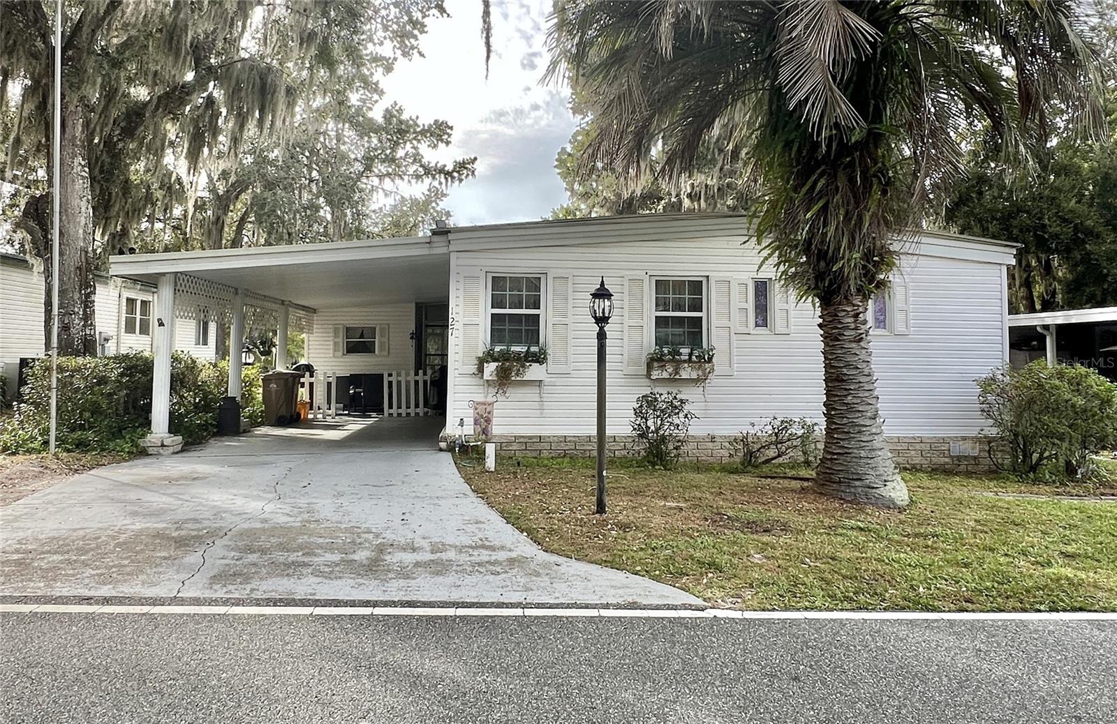 HAWTHORNE AT LEESBURG A COOP - Residential