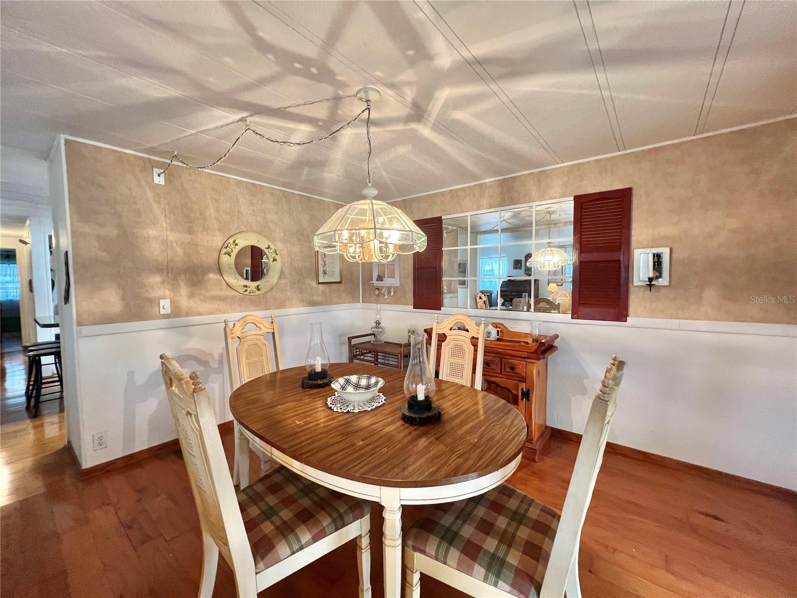 HAWTHORNE AT LEESBURG A COOP - Residential