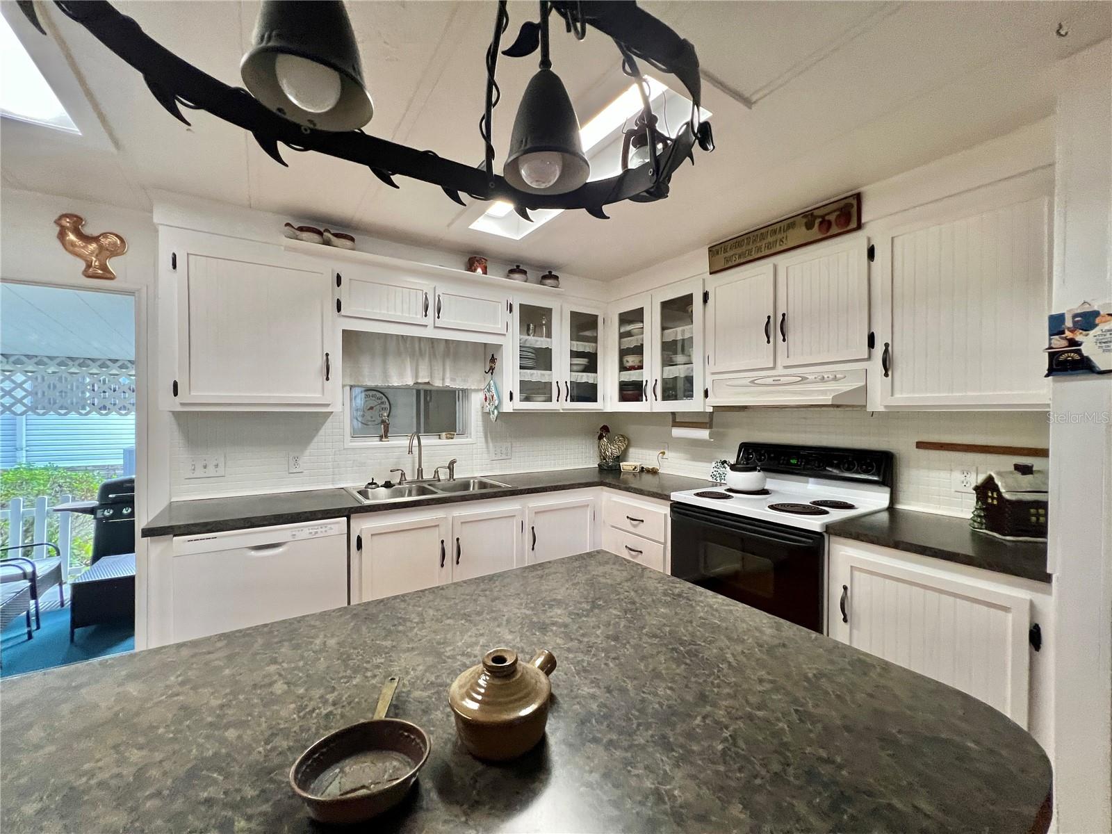 HAWTHORNE AT LEESBURG A COOP - Residential