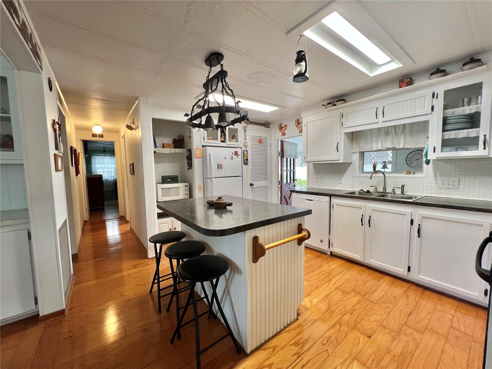 HAWTHORNE AT LEESBURG A COOP - Residential