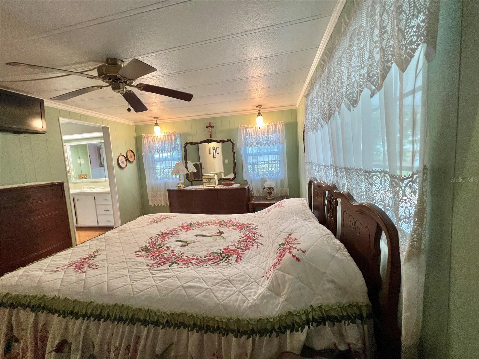 HAWTHORNE AT LEESBURG A COOP - Residential