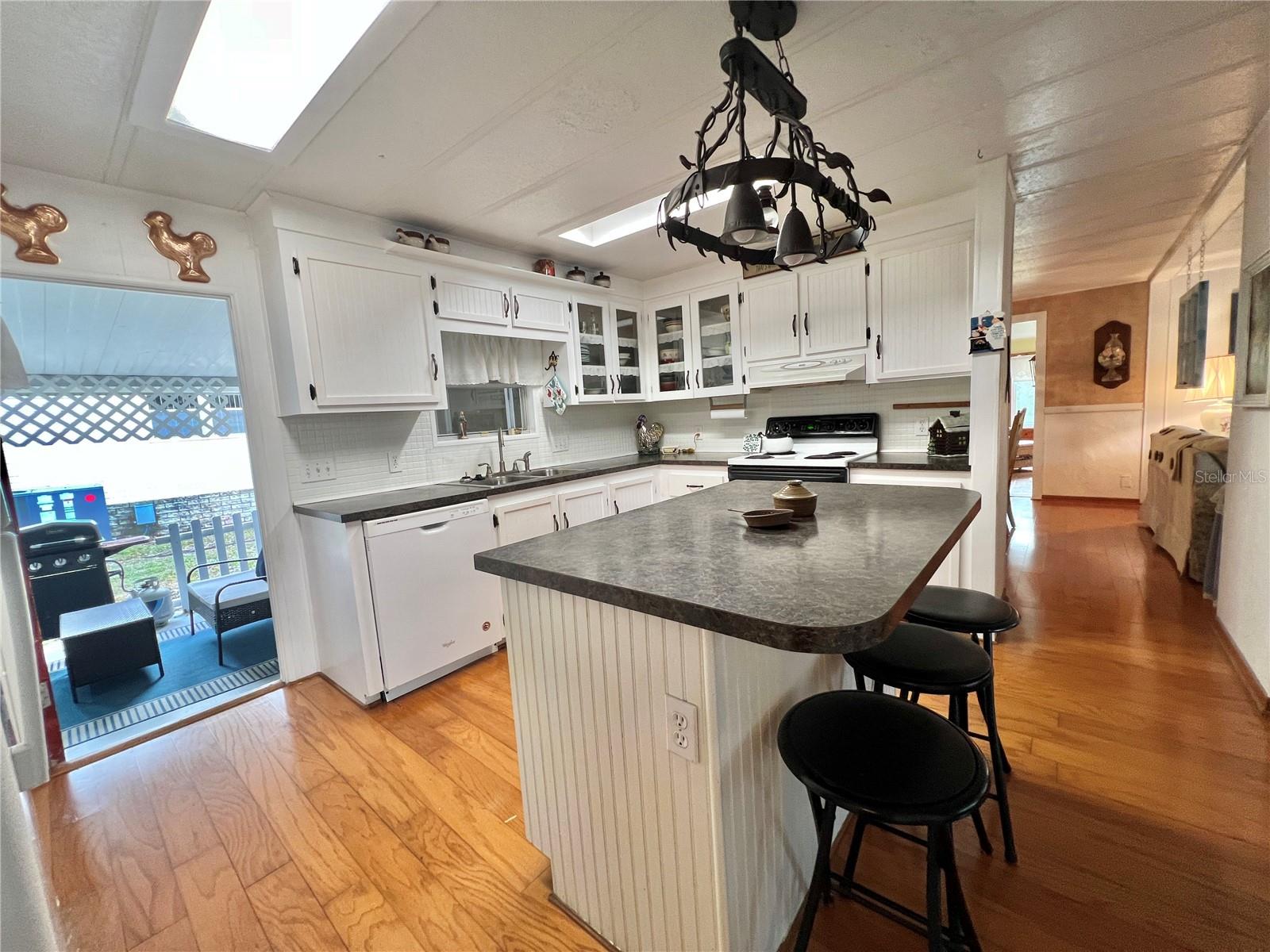 HAWTHORNE AT LEESBURG A COOP - Residential