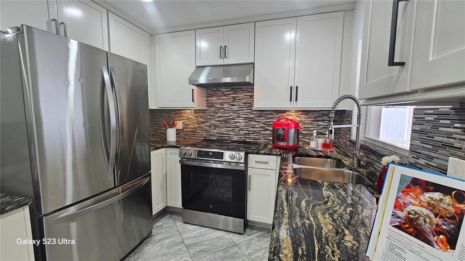 SUNSET HILLS 2ND ADD - Residential