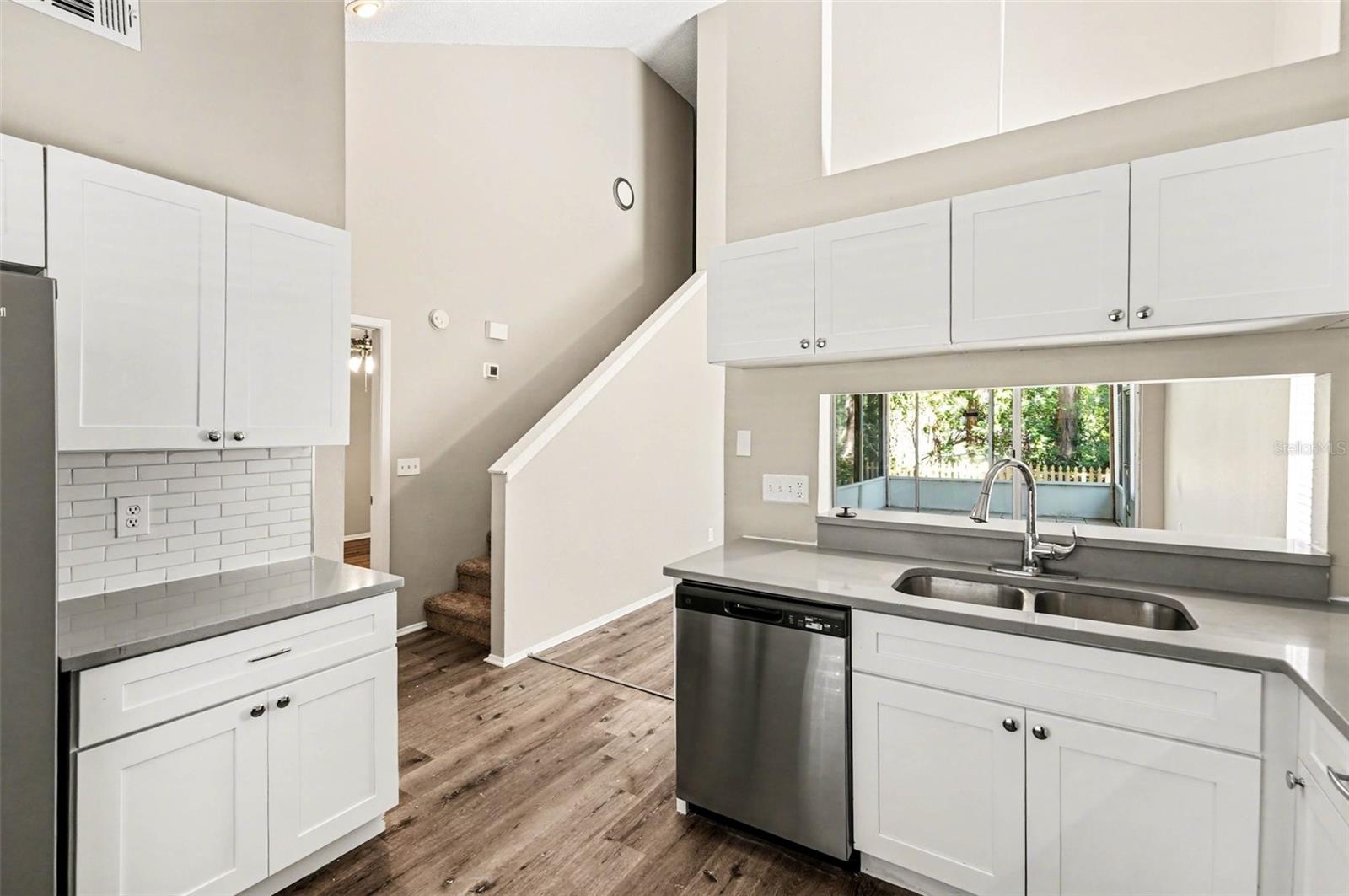 NORTH LAKES SEC I UNIT - Residential