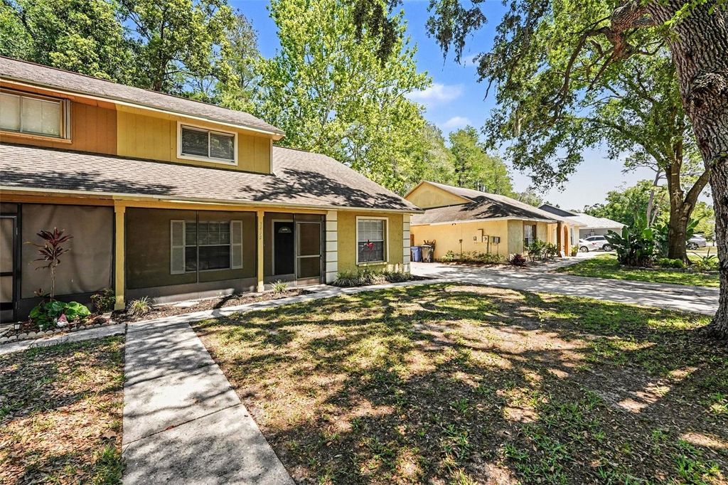 Photo of 3408 Laurel Dale Drive, Tampa, FL 33618 (MLS # TB8500316)