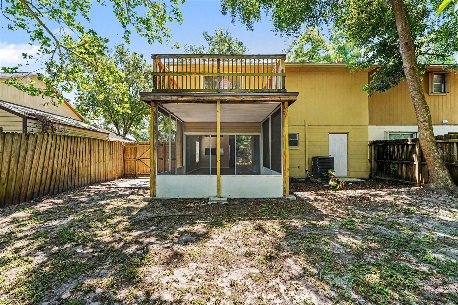 NORTH LAKES SEC I UNIT - Residential