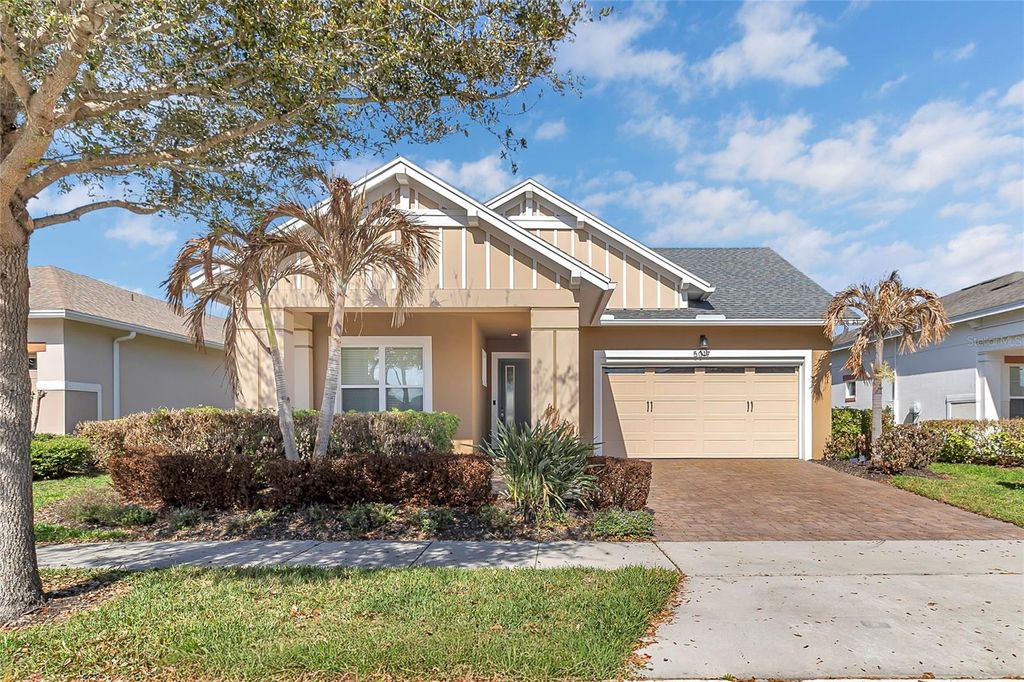 Photo of 5017 E Fountainwood Drive, Saint Cloud, FL 34772 (MLS # O6395461)