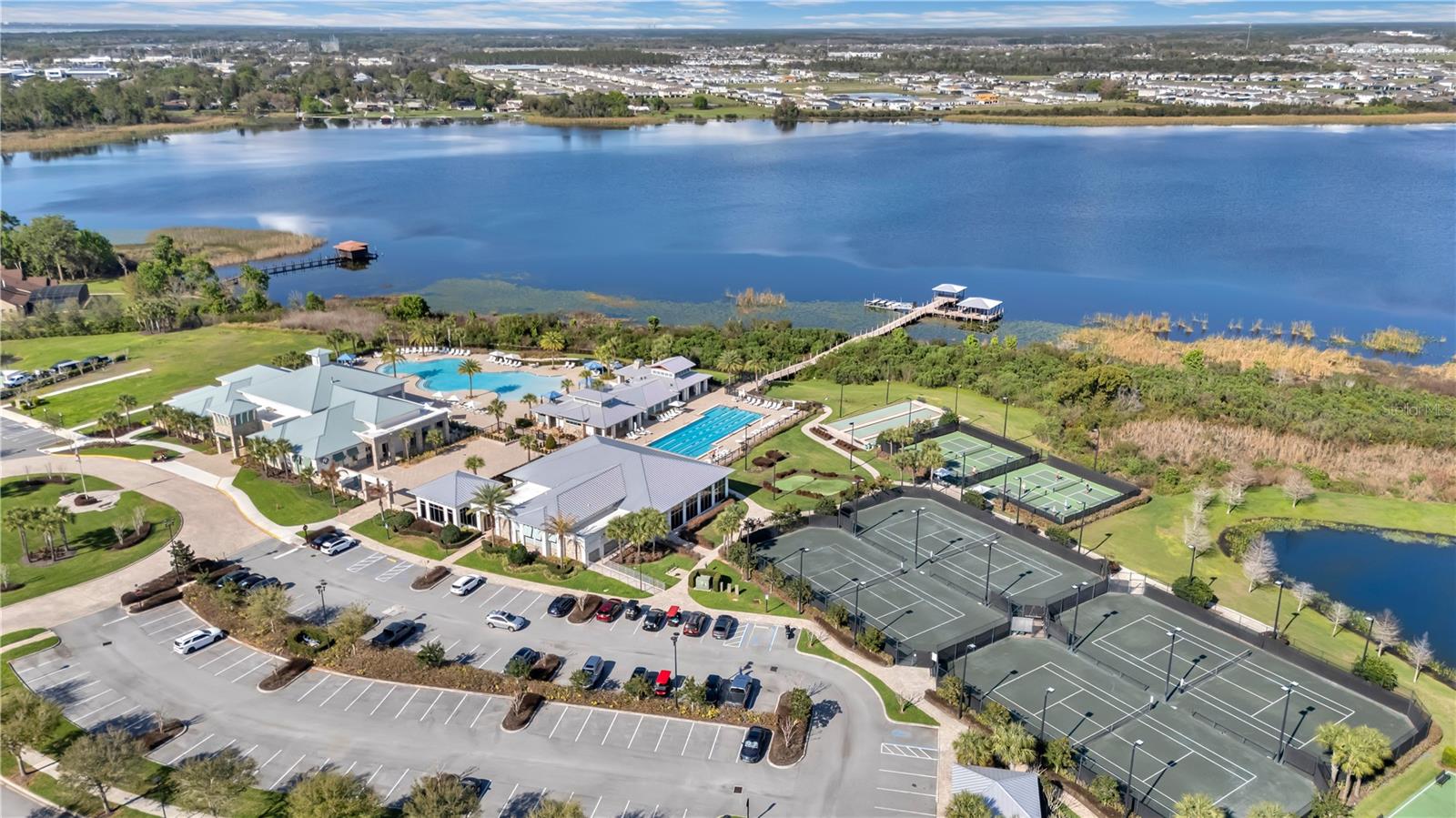 TWIN LAKES PH 1 - Residential