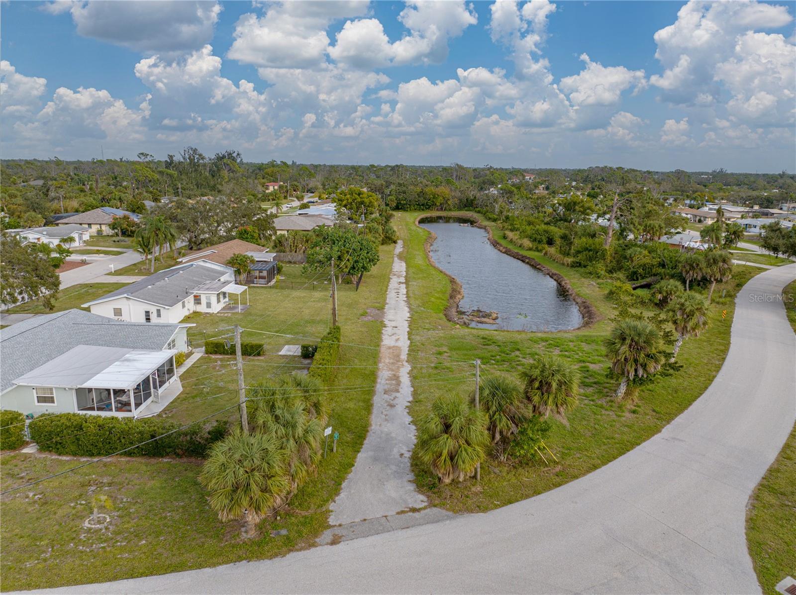 ENGLEWOOD GARDENS - Land