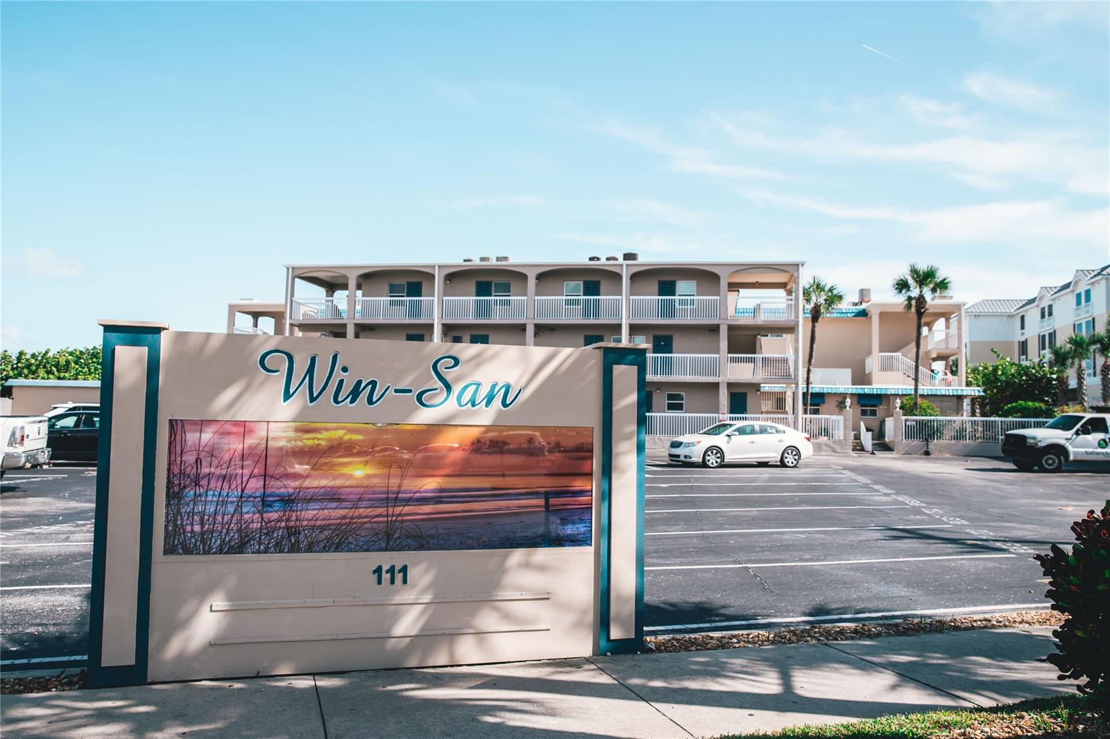 Win San Club Condo - Residential