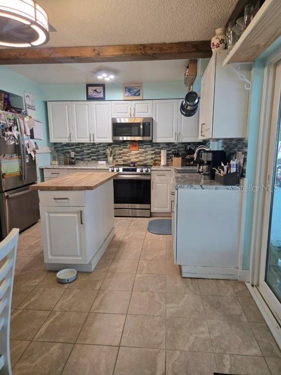 BALLAST POINT HEIGHTS - Residential