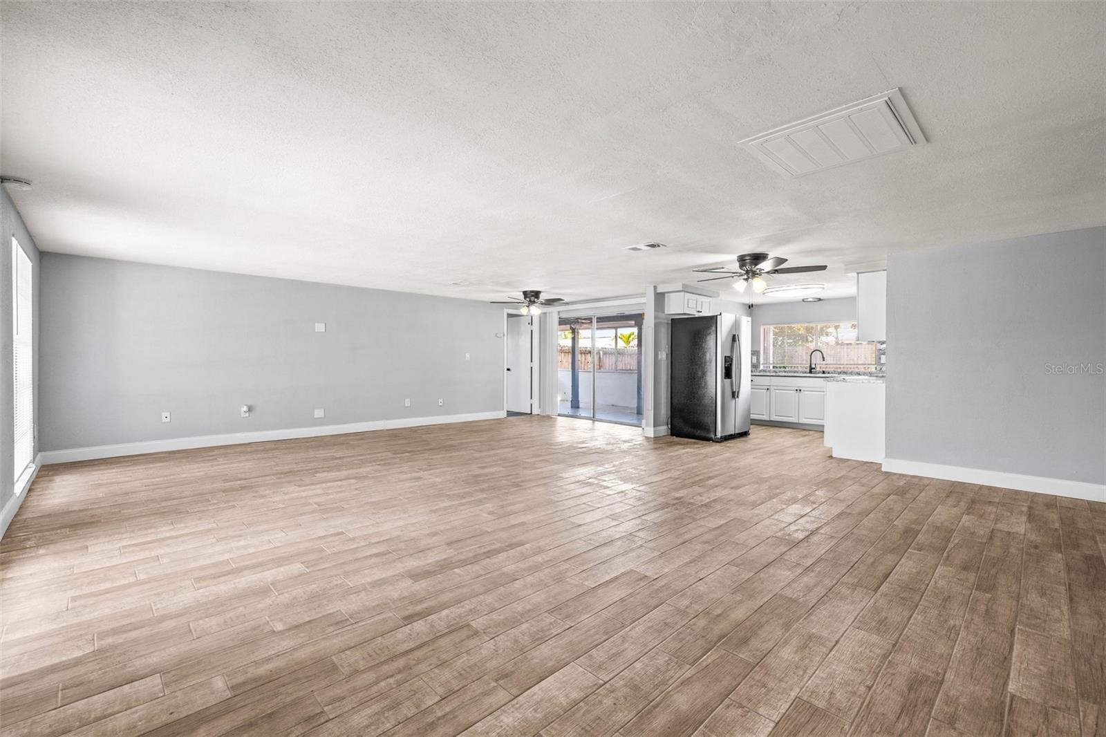 3543 ROCKAWAY DRIVE