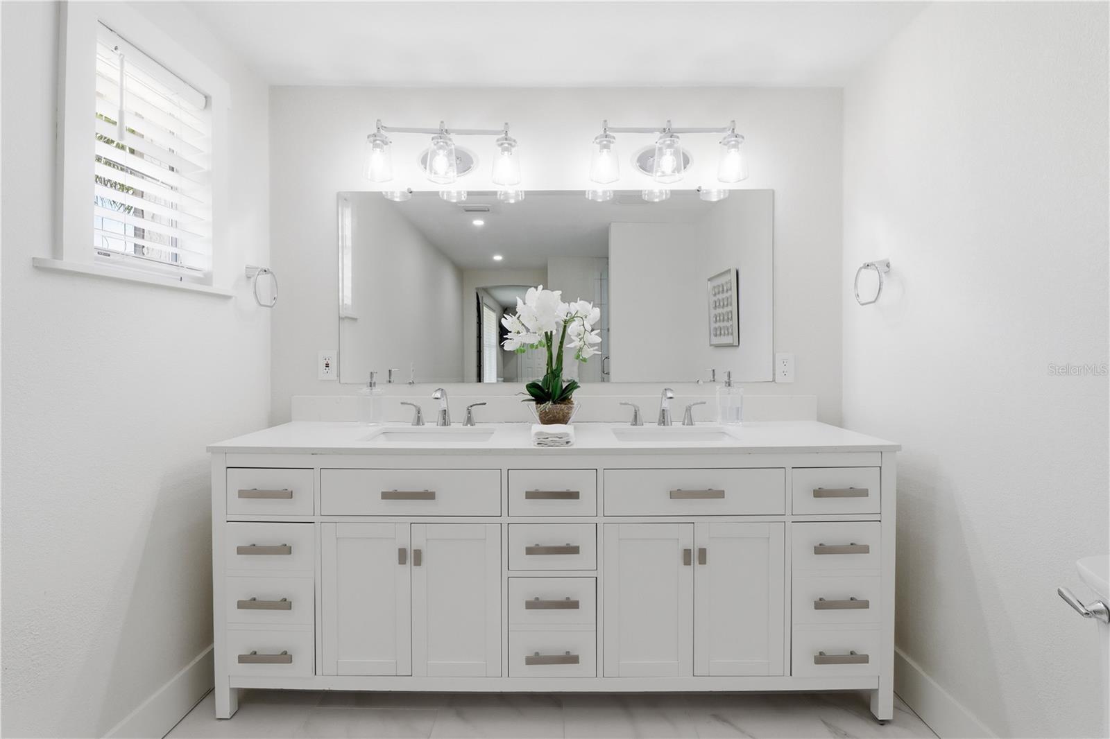PARADISE COUNTRY CLUB UNIT 03 - Residential