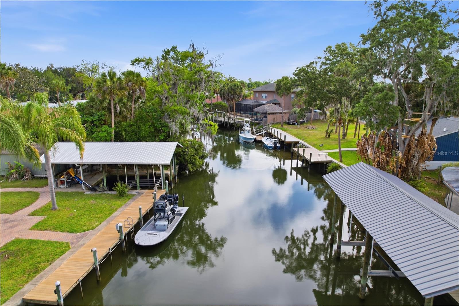 PARADISE COUNTRY CLUB UNIT 03 - Residential