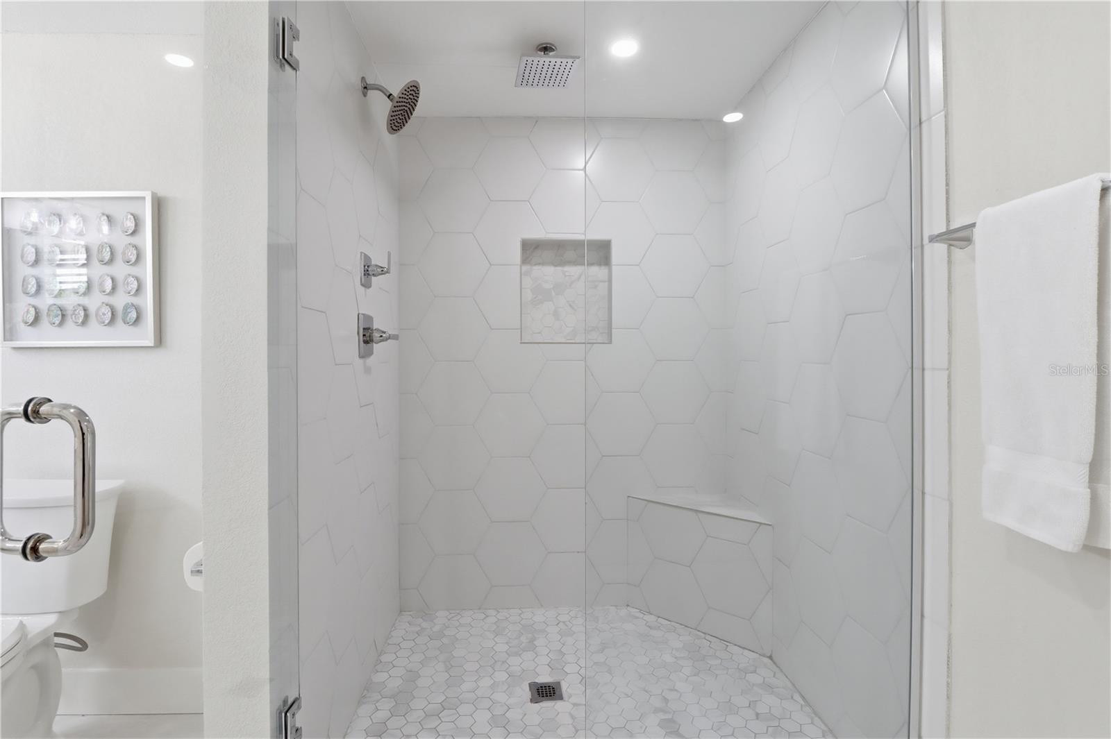 PARADISE COUNTRY CLUB UNIT 03 - Residential