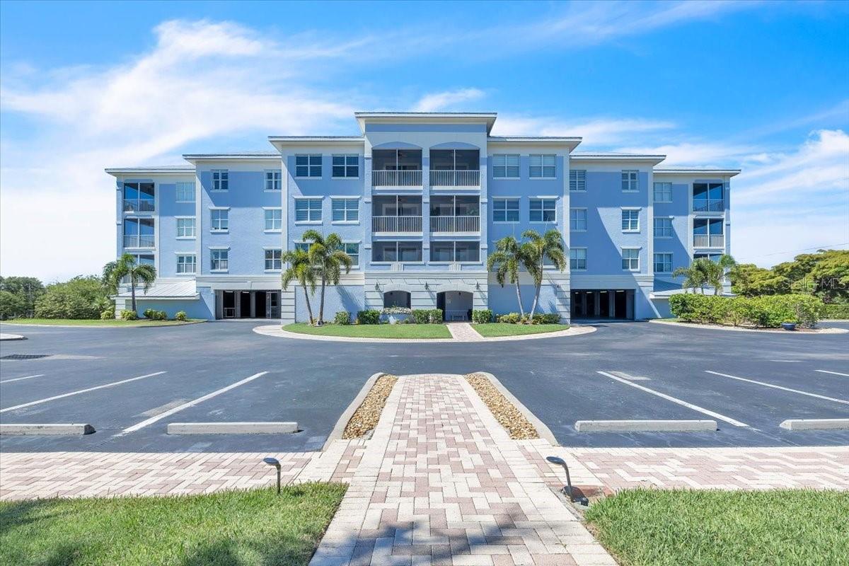2001 BAL HARBOR BOULEVARD 2207