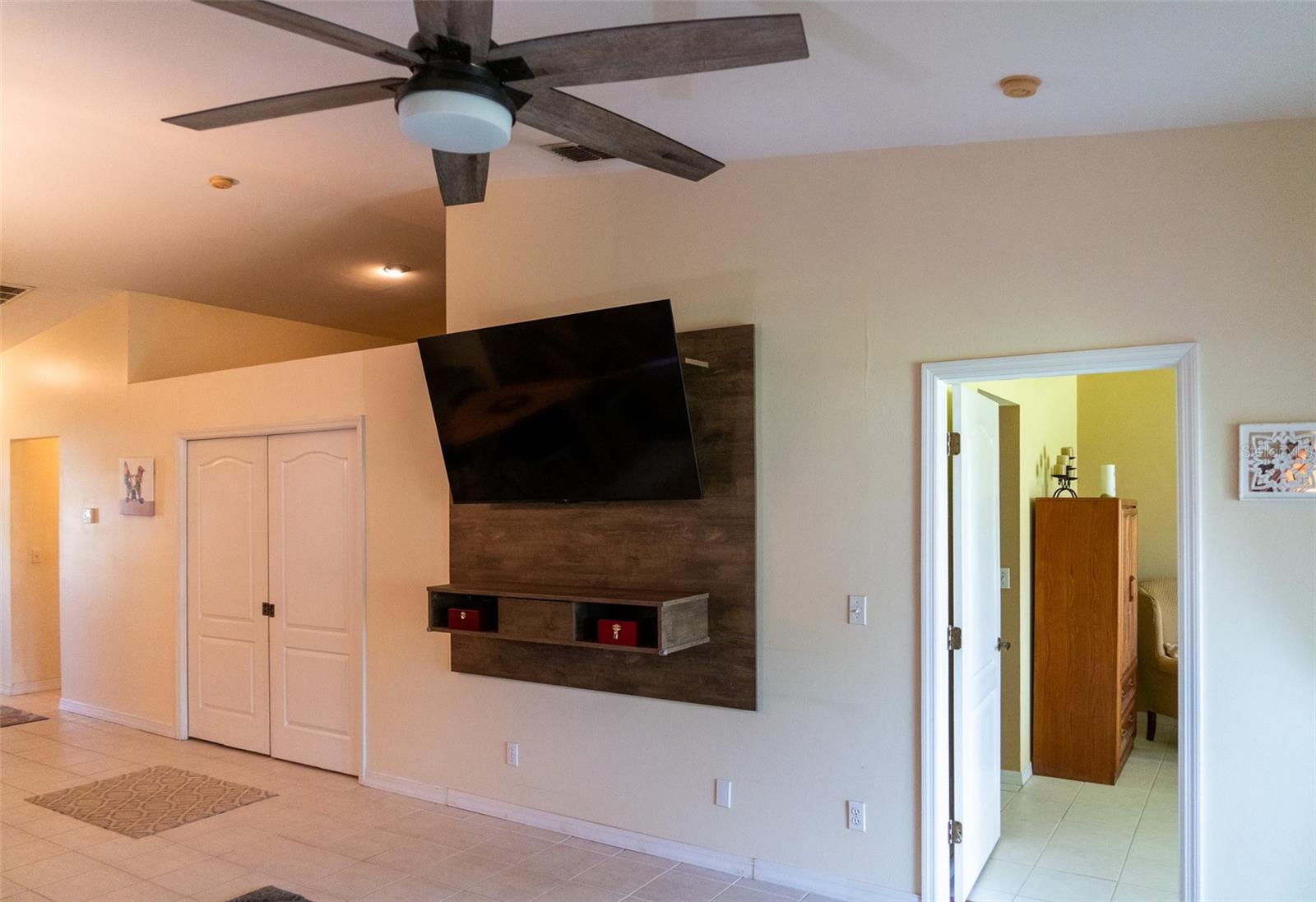 REGENT PARK REP - Residential