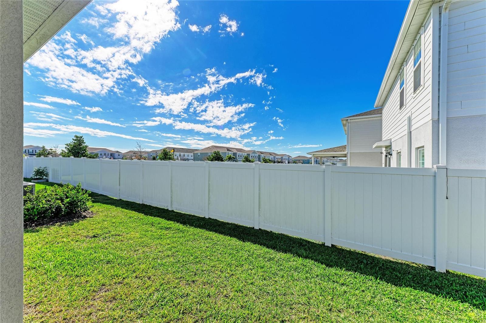 AVALON WOODS - Residential