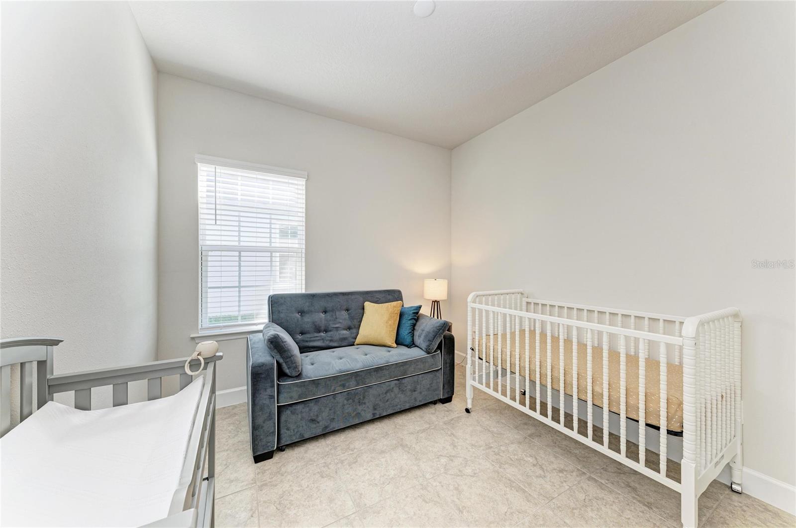 AVALON WOODS - Residential