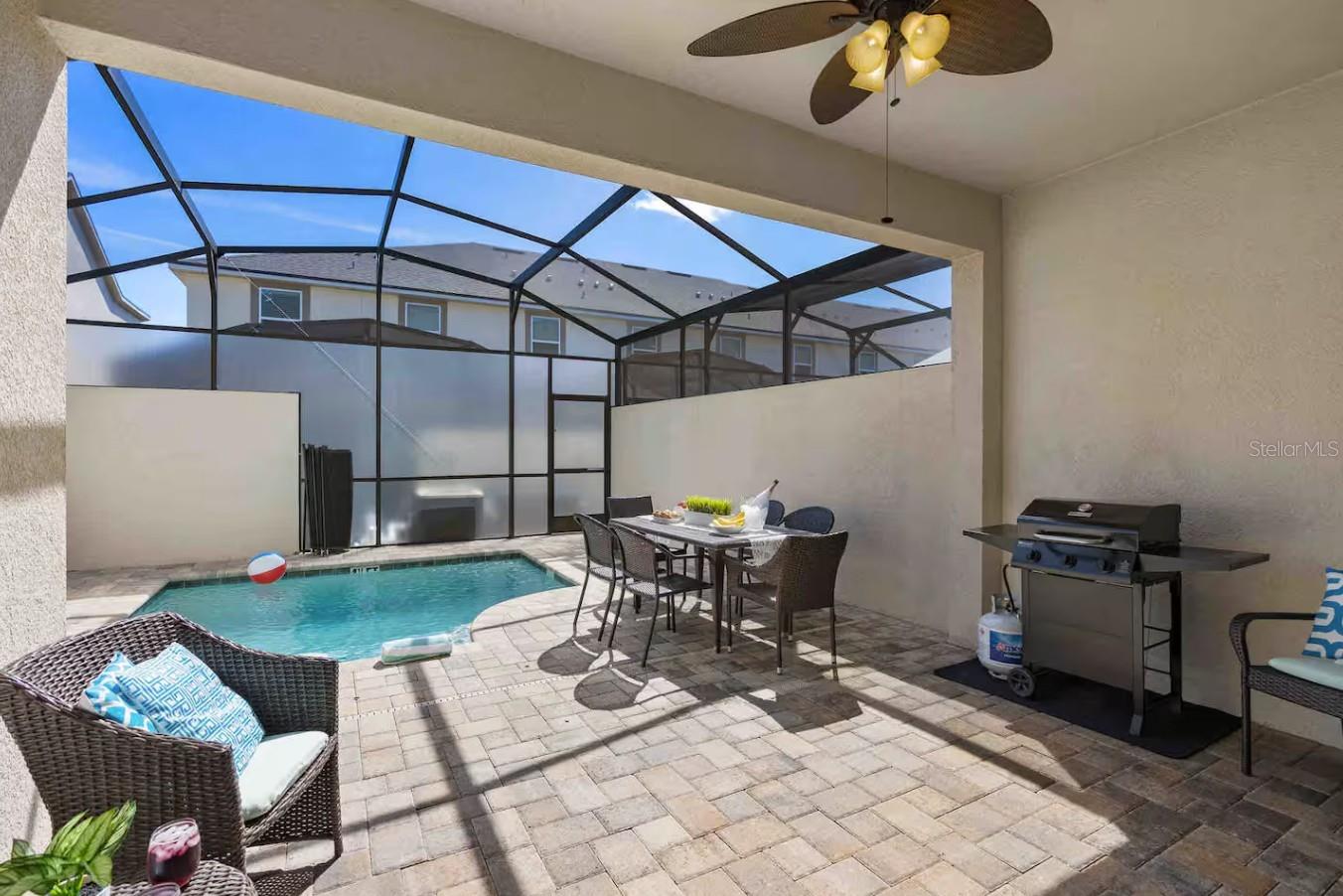 1604 CAREY PALM CIRCLE