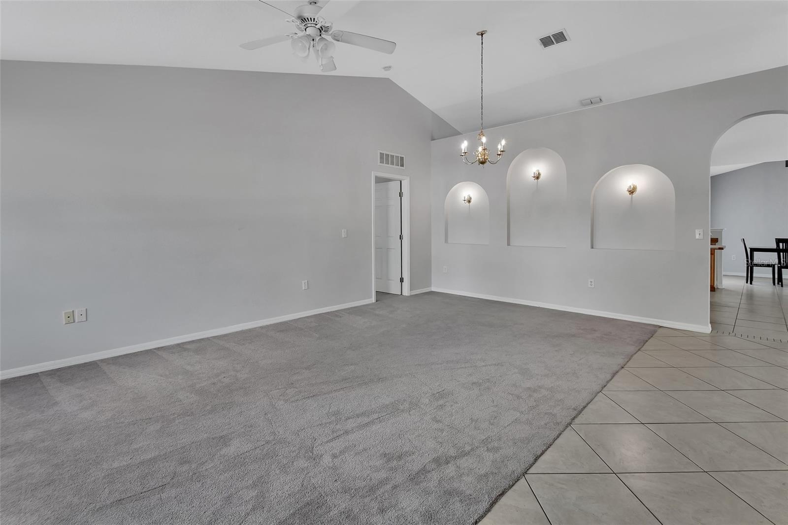 1632 LANSFIELD AVENUE