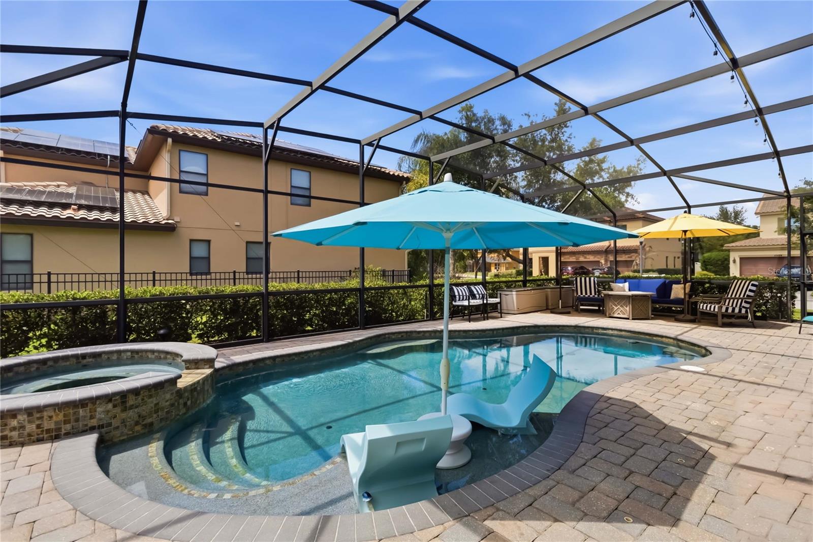 1660 PRAIRIE OAKS DRIVE