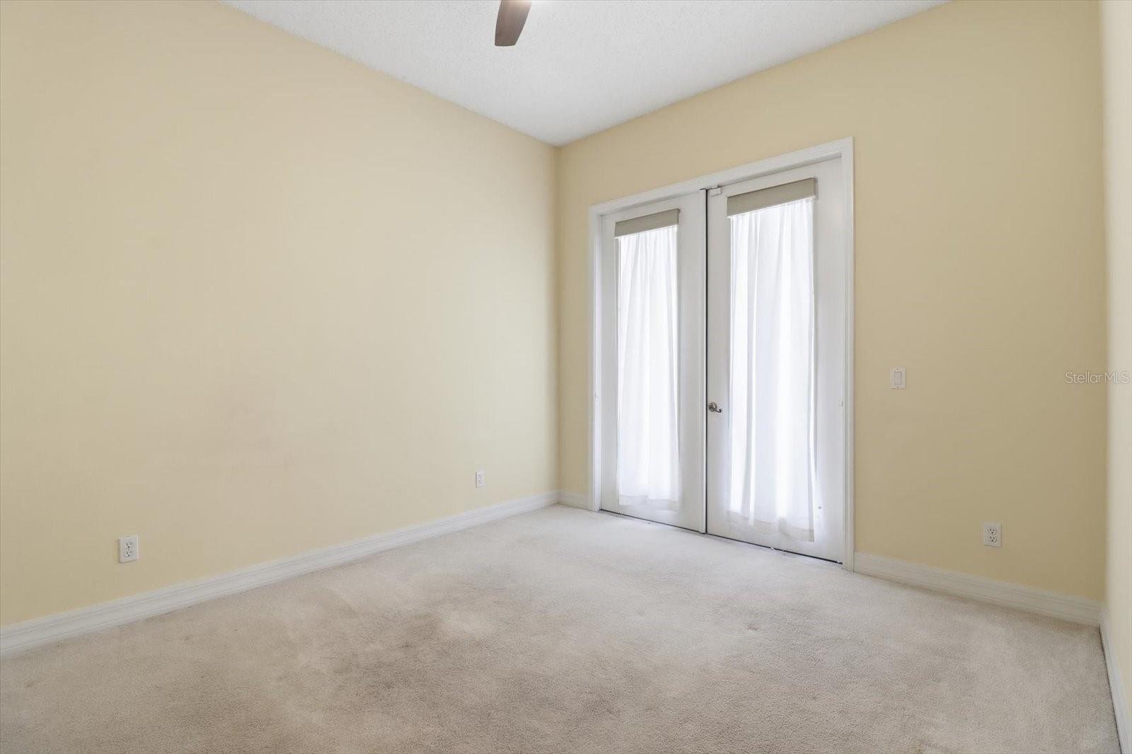 CRYSTAL OAKS SEVENTH ADD - Residential