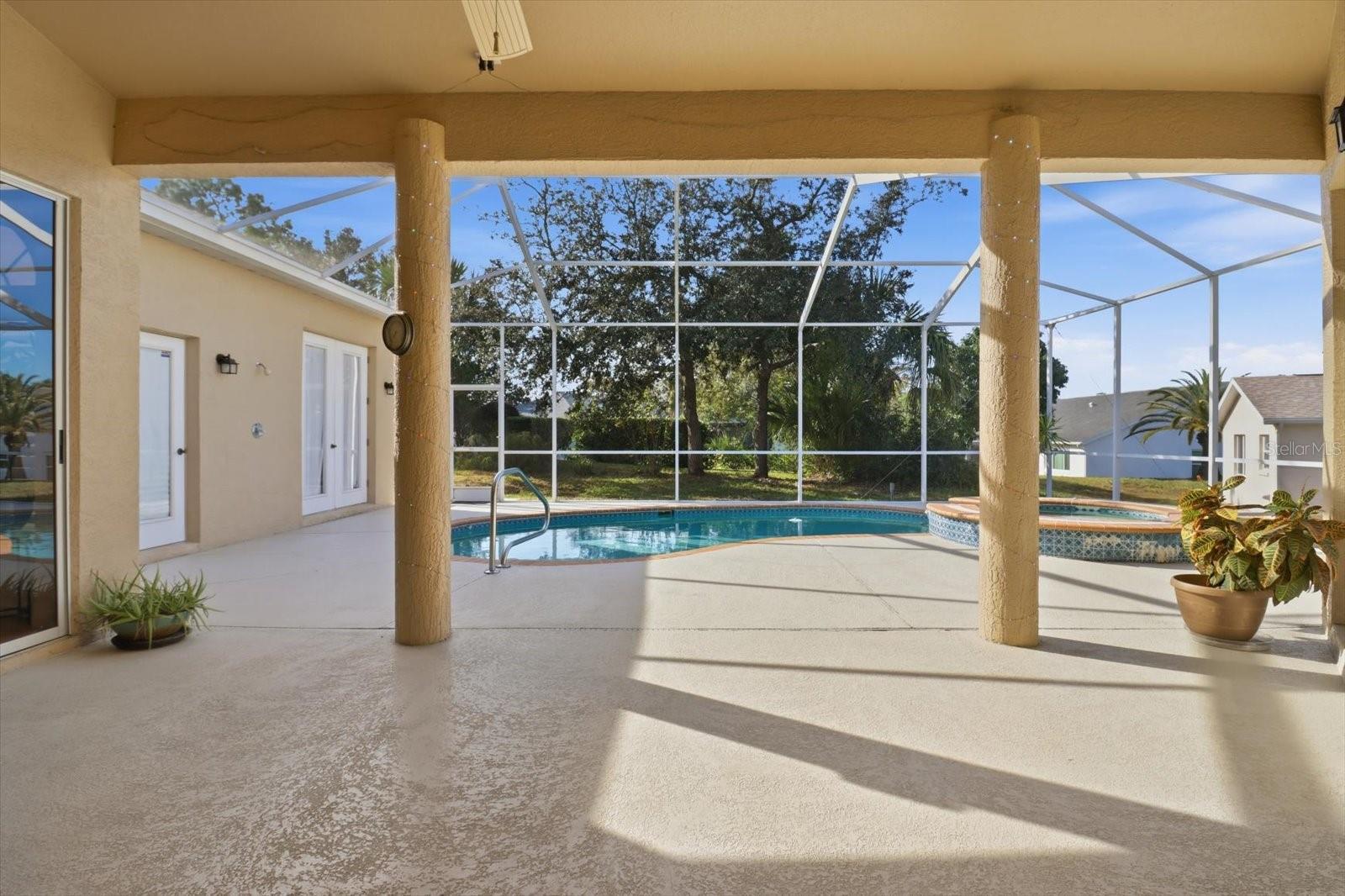 CRYSTAL OAKS SEVENTH ADD - Residential