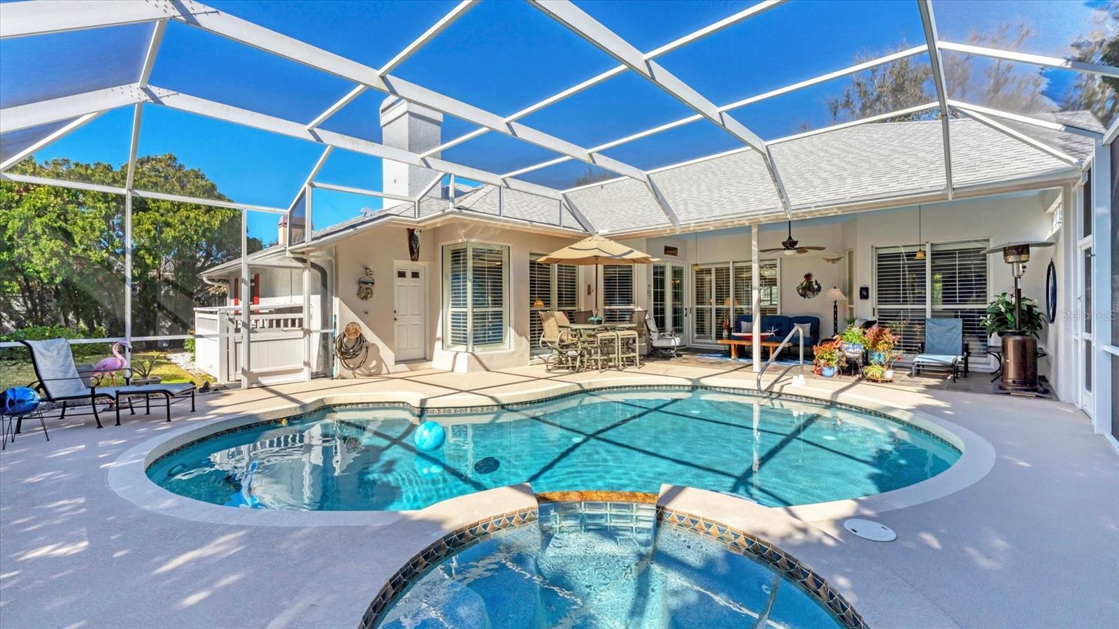 MANGO PARK NORTHWEST - Residential