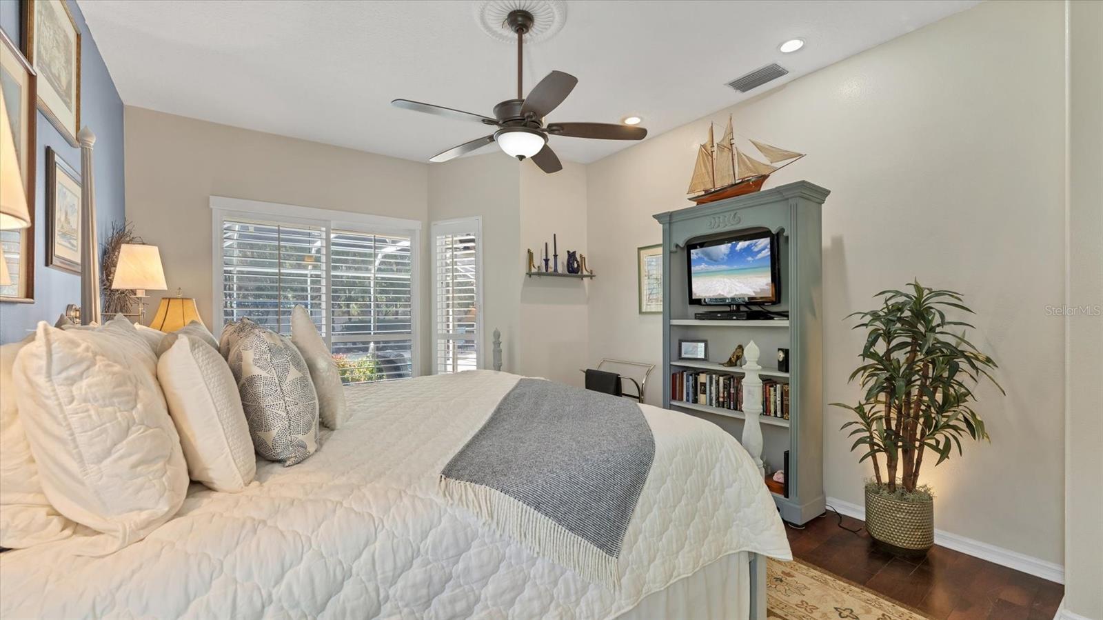 MANGO PARK NORTHWEST - Residential