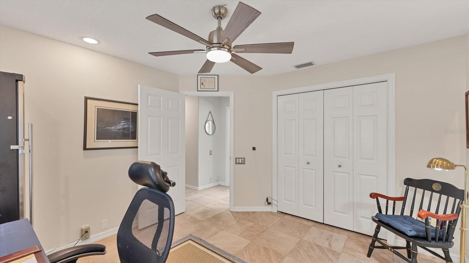 MANGO PARK NORTHWEST - Residential