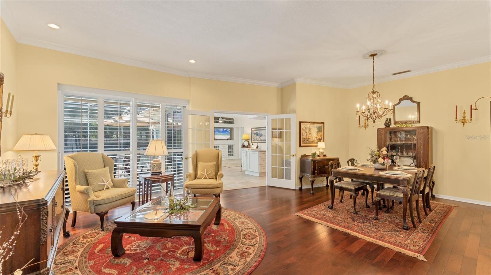 MANGO PARK NORTHWEST - Residential