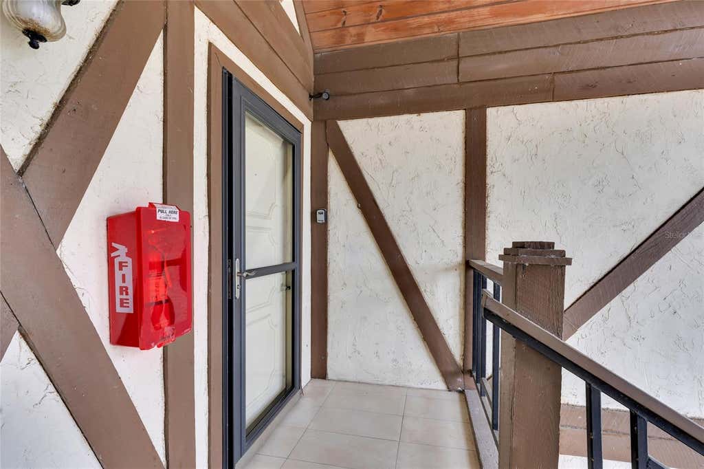 Photo of 500 Newell Hill Rd #110D, Leesburg, FL 34748 (MLS # G5113323)