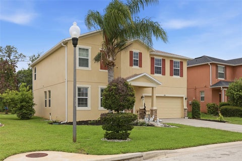 2366 Sequoia Way, Davenport, FL 33896