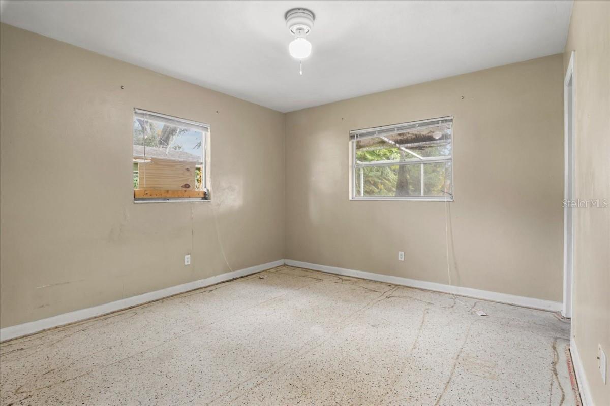 GARDEN GROVE - Residential