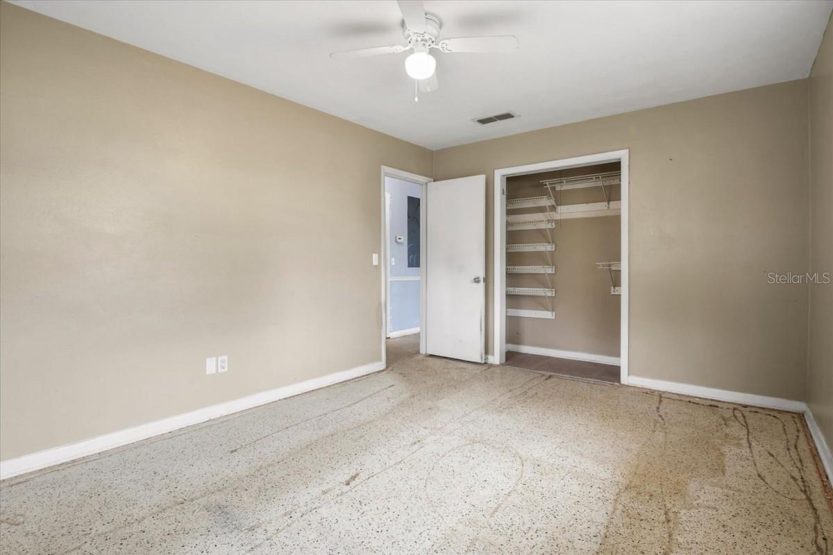 GARDEN GROVE - Residential