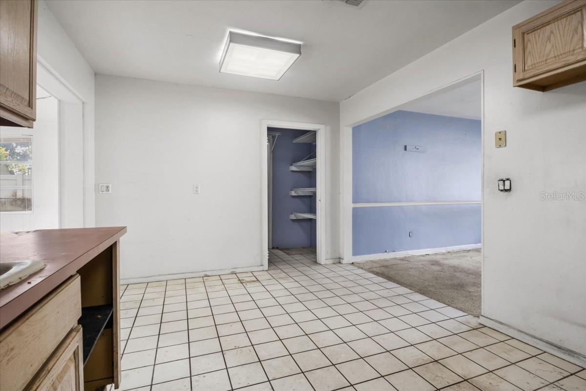 GARDEN GROVE - Residential