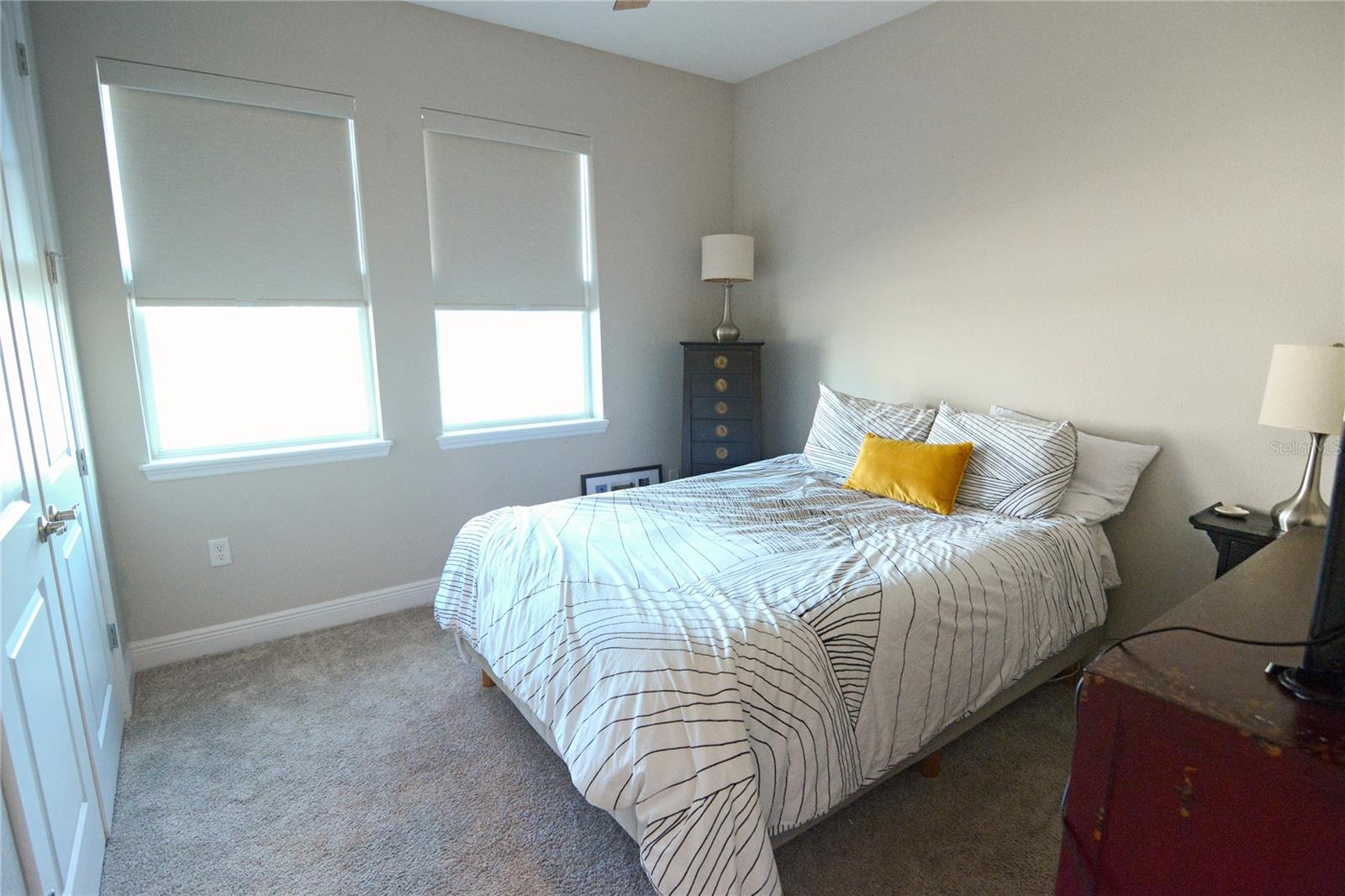 OAKMONT RESERVE - Residential