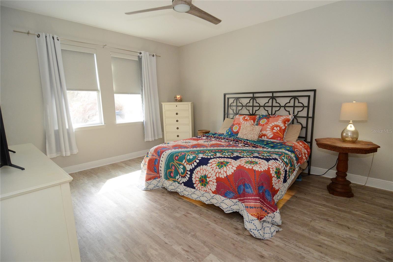 OAKMONT RESERVE - Residential