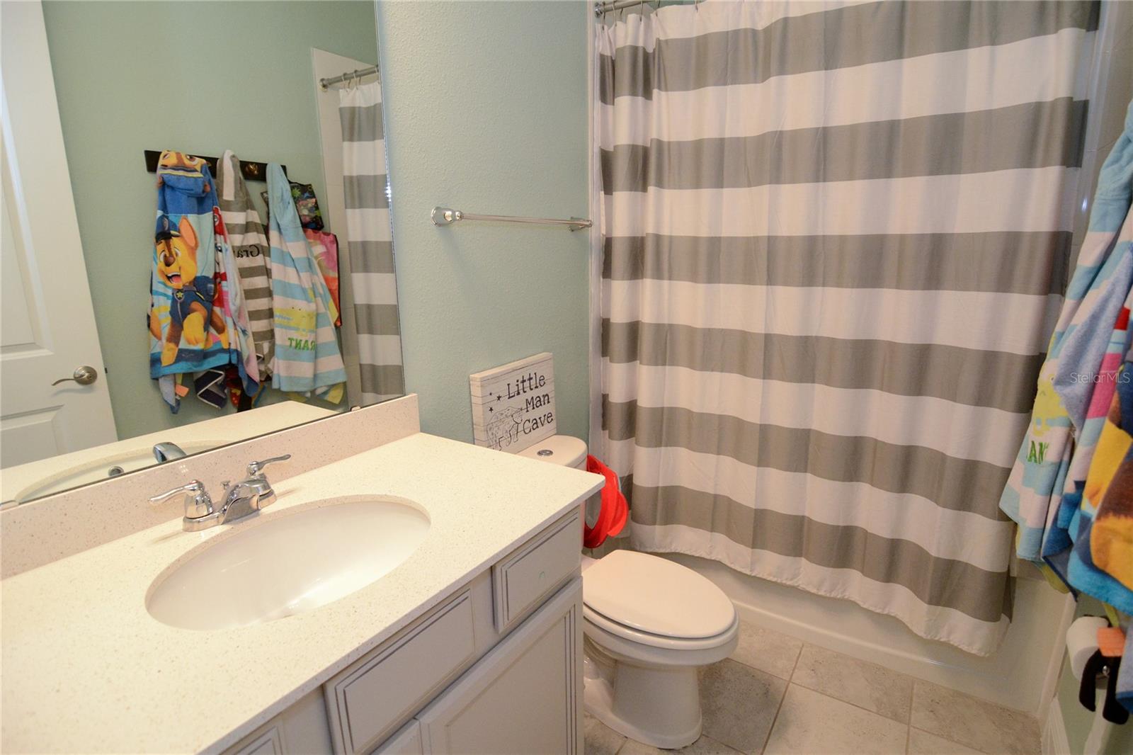 OAKMONT RESERVE - Residential