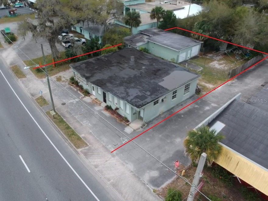 OPPORTUNITY AWAITS FOR INVESTOR OR BUSINESS OWNER! HIGH TRAFFIC LOCATION WITH BUSY US-HWY 1 FRONTAGE IN THE HEART OF NEW SMYRNA BEACH. MANY POSSIBILITIES WITH TWO SEPARATE BUILDINGS TOTALING 3870 SQUARE FEET UNDER ROOF WITH B3 ZONING. LEASE OUT MULTIPLE SPACES, OPERATE YOUR BUSINESS OR BOTH. REAR BUILDING HAS AN EFFIENCY APARTMENT, STORAGE, DOUBLE GARAGE, ADDITIONAL PARKING, AND THREE SEPARATE ELECTRIC METERS ON PROPERTY. FRONT BUILDING HAS MULTIPLE BATHROOMS AND ENTRANCES WITH LARGE RECEIVING BACKDOOR. PROPERTY HAS MULTIPLE POINTS OF ACCESS FROM BUSY US-HWY 1 WITH MEDIAN TURN LANE, SIDE ENTRANCE, AND REAR ENTRANCE. THIS PROPERTY HAS BEEN IN FAMILY FOR DECADES AND NOW READY TO BE RENOVATED FOR THE NEXT ENTREPRENEUR’S PLACE OF INCOME. POSSIBLE OWNER FINANCING OR LEASE OPTION. ;Water: City
