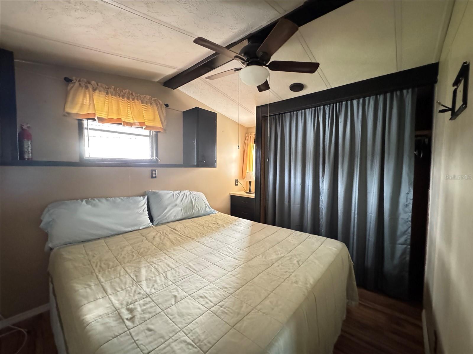 AMERICAN CONDOMINIUM PARKS ZEPHYRHILLS - Residential