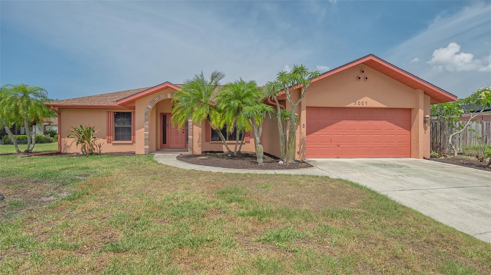 MANATEE OAKS, PLANTATION OAKS - Residential