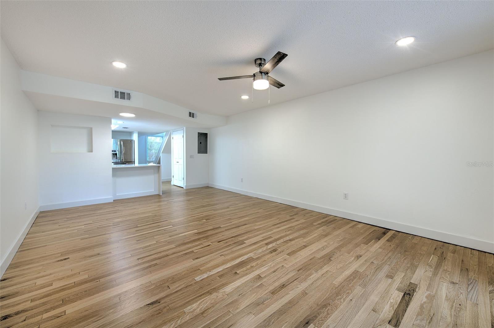ANCHOR POINT A CONDO - Residential